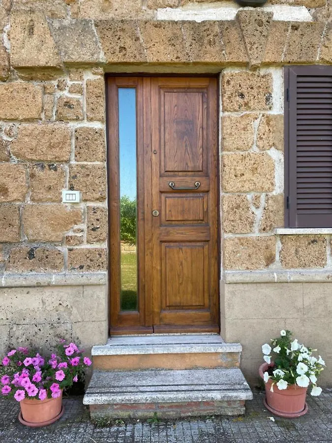 Agriturismo Pietramora ピティリアーノ