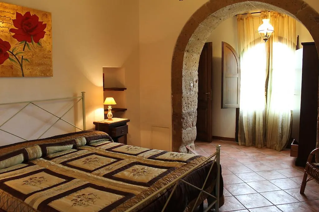 Agriturismo Pietramora بيتيجليانو 0*,